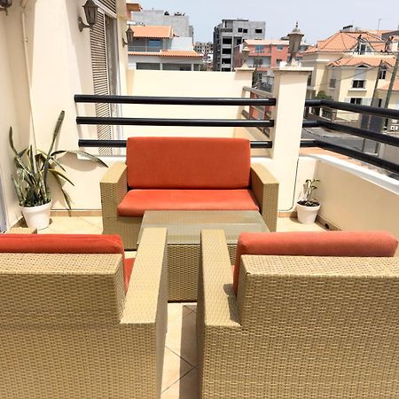 3 Bedroom Apt, Free Wifi & Ac, Cidadela - Lcgr Praia Luaran gambar