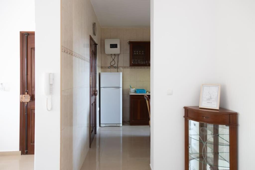 3 Bedroom Apt, Free Wifi & Ac, Cidadela - Lcgr Praia Luaran gambar