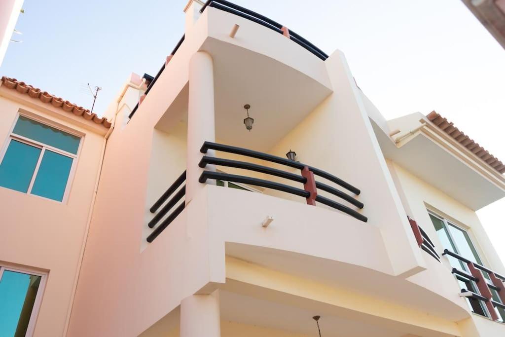 3 Bedroom Apt, Free Wifi & Ac, Cidadela - Lcgr Praia Luaran gambar
