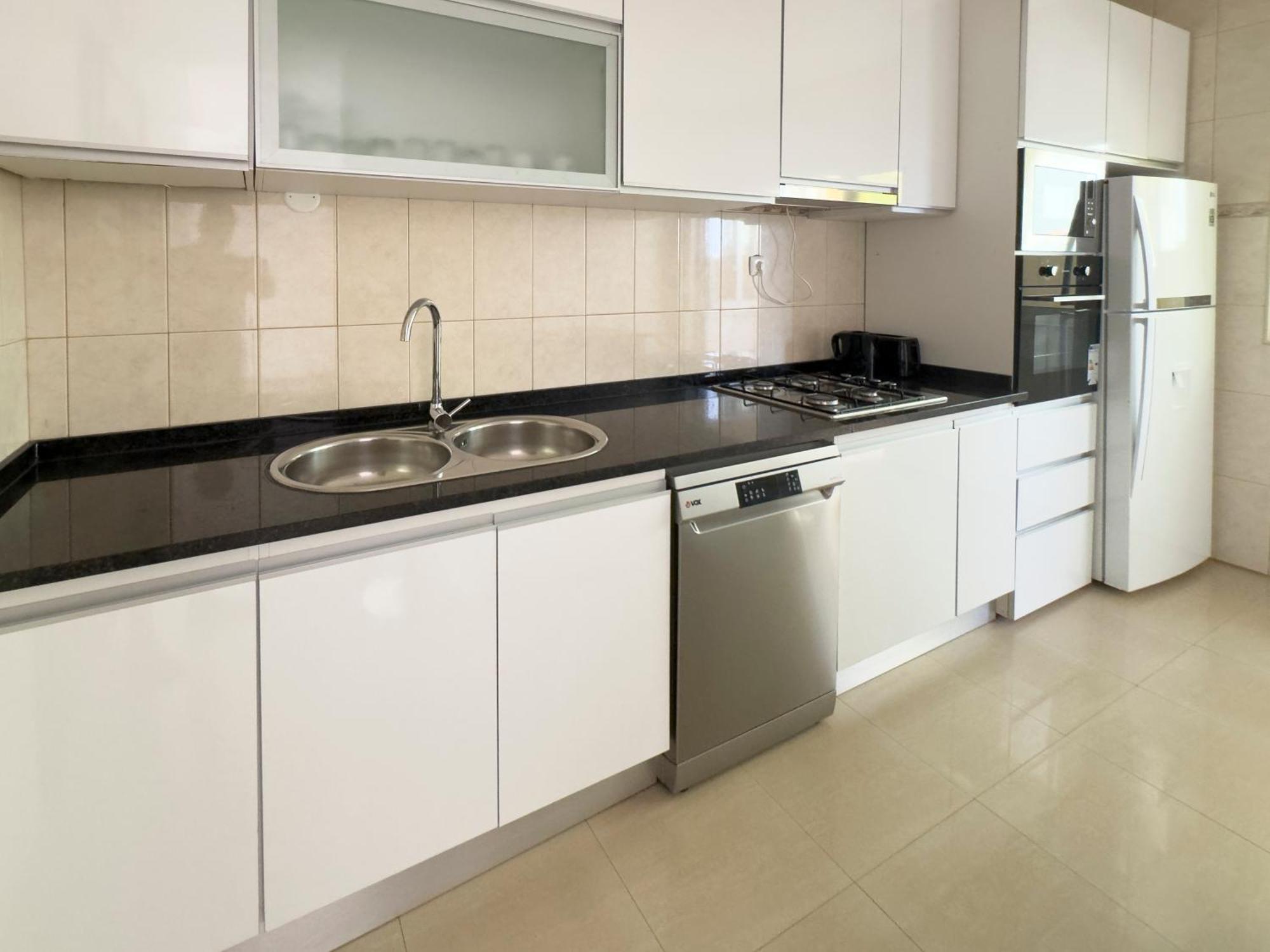 3 Bedroom Apt, Free Wifi & Ac, Cidadela - Lcgr Praia Luaran gambar